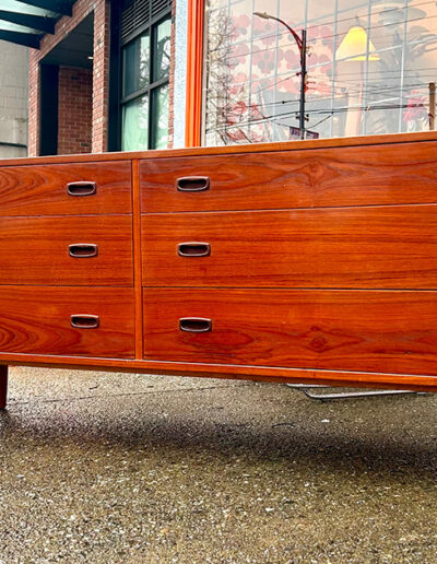 Vintage Teak 6 Drawer Dresser,