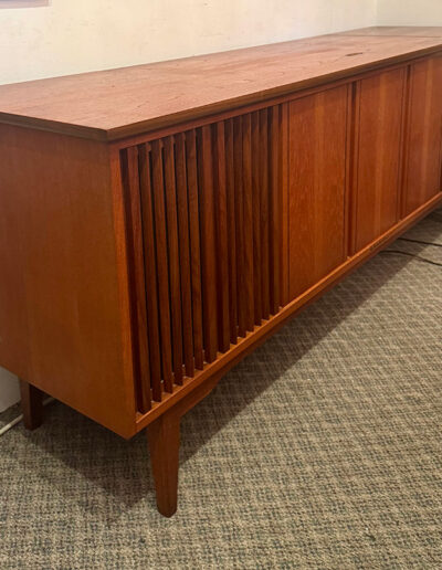 Vintage Walnut Stereo Cabinet Turntable