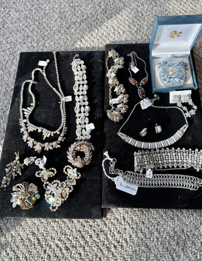 Vintage Jewelry